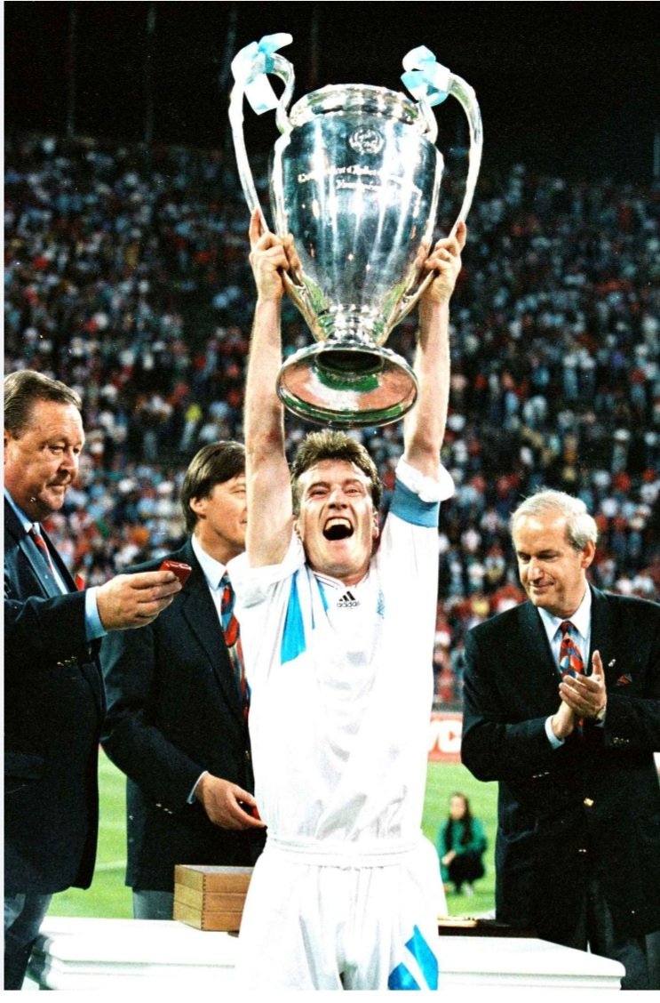 bdrt0808's tweet photo. @ActuFoot_ @PSG_inside Chuut https://t.co/EcQ2h31B74