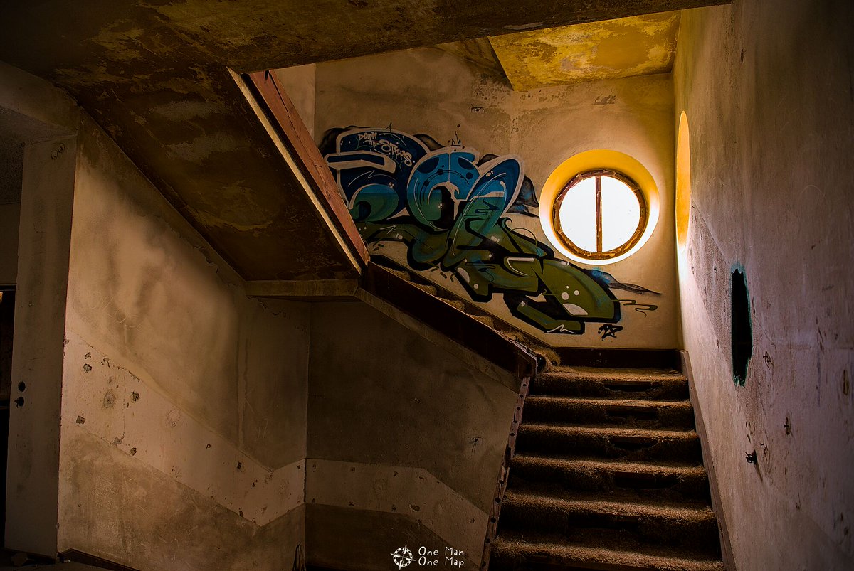 OneManOneMap's tweet photo. Irgendwo im Martelltal in Südtirol steht ein mittlerweile fast 90 Jahre altes früheres Luxushotel. Fünf Jahre nach meinem ersten Besuch habe ich diesen Ort noch einmal besucht :)

#lostplace #Fotografie #travel

Mehr unter: https://t.co/ihzdQvdahw https://t.co/ovL5sXoHJa