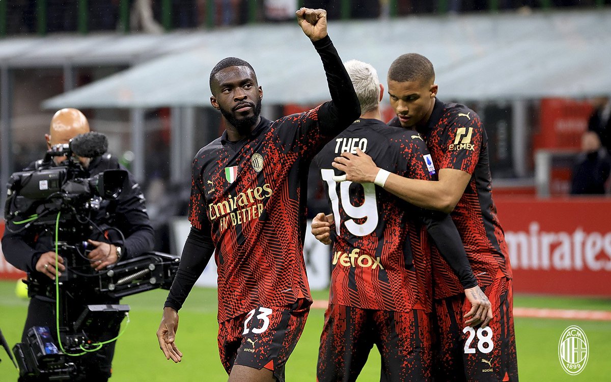 acmilan's tweet photo. Looking good, feeling good 🥰

Get our new Fourth Kit 👉 https://t.co/DZal7rxqEh

#MilanAtalanta #SempreMilan @pumafootball https://t.co/f03oqF3erR