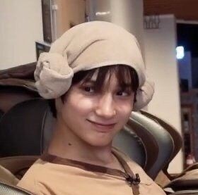 cuties 🫶

#채원 #CHAEWON #휴닝카이 #HUENINGKAI