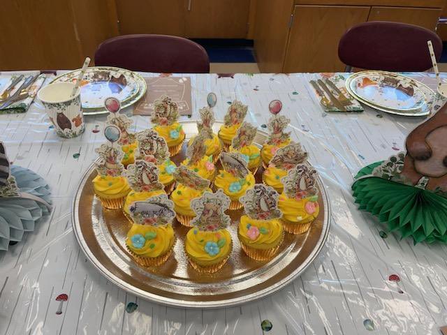 Daria Resnick tweet media