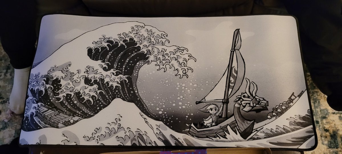 blondieepanda's tweet photo. Birthday presents from hubby. Wind Waker mousepad, new wireless keyboard, and LoZ keycaps for it 🥰 https://t.co/fxDMRWQdhN