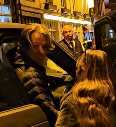 MadB26's tweet photo. I've had the best birthday watching the mother goose panto at the Grand theatre Wolverhampton with @JohnBishop100 and @IanMcKellen and Sir Ian signing my birthday badge after has really made my day ♥ https://t.co/Lm9SQPl1QC