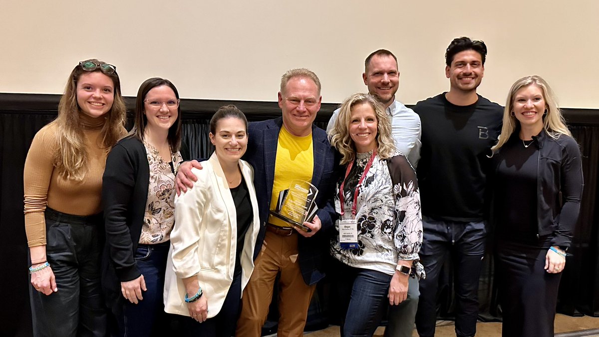 MDonaldson_pt's tweet photo. #APTACSM did not disappoint! It was a great few days of programming and conversations. Alumni and friends events for Tufts and MUSC. I am grateful for friends and colleagues from all over the country! https://t.co/p0VYgOBWyq