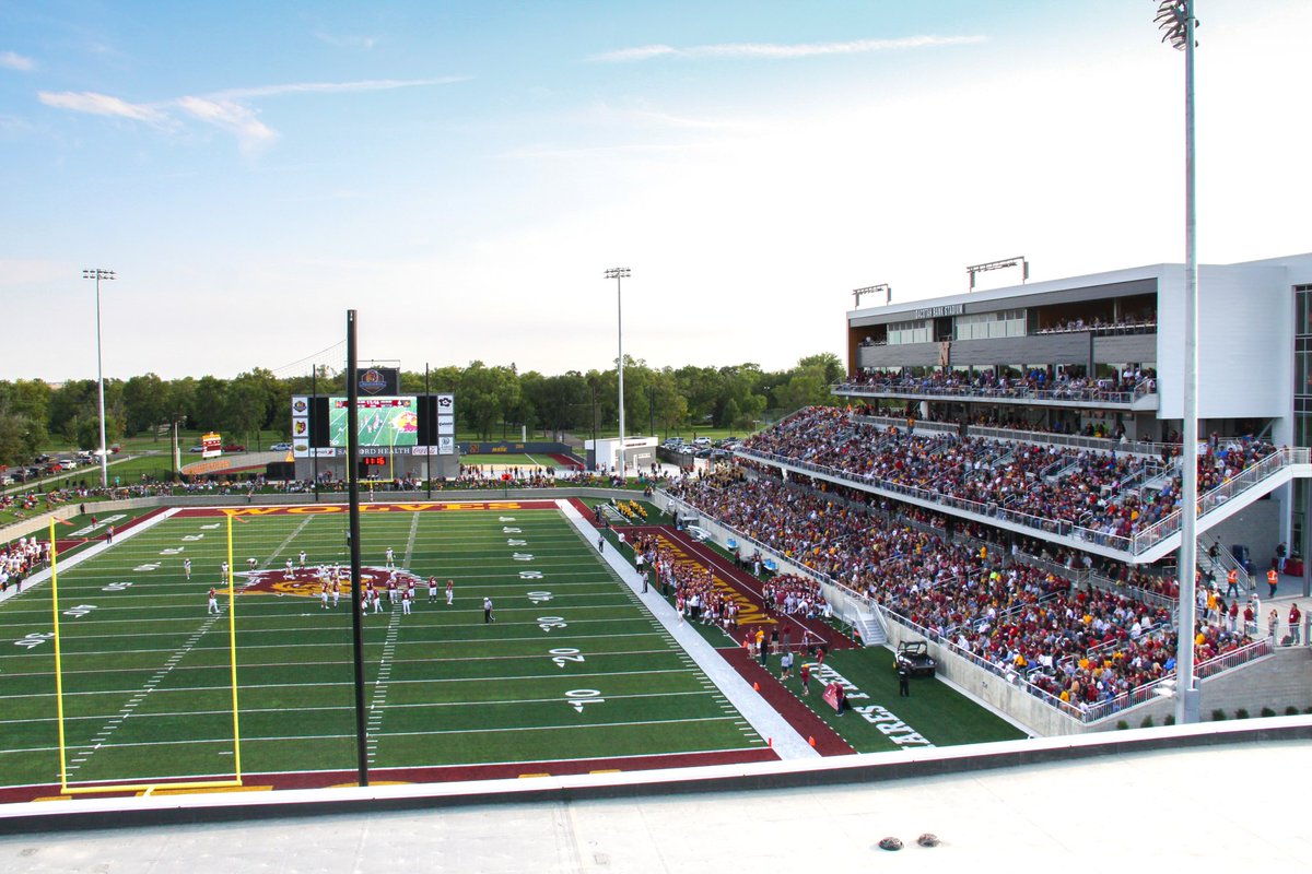bboakley8's tweet image. After a great visit, I am excited to receive an offer from Northern State University!