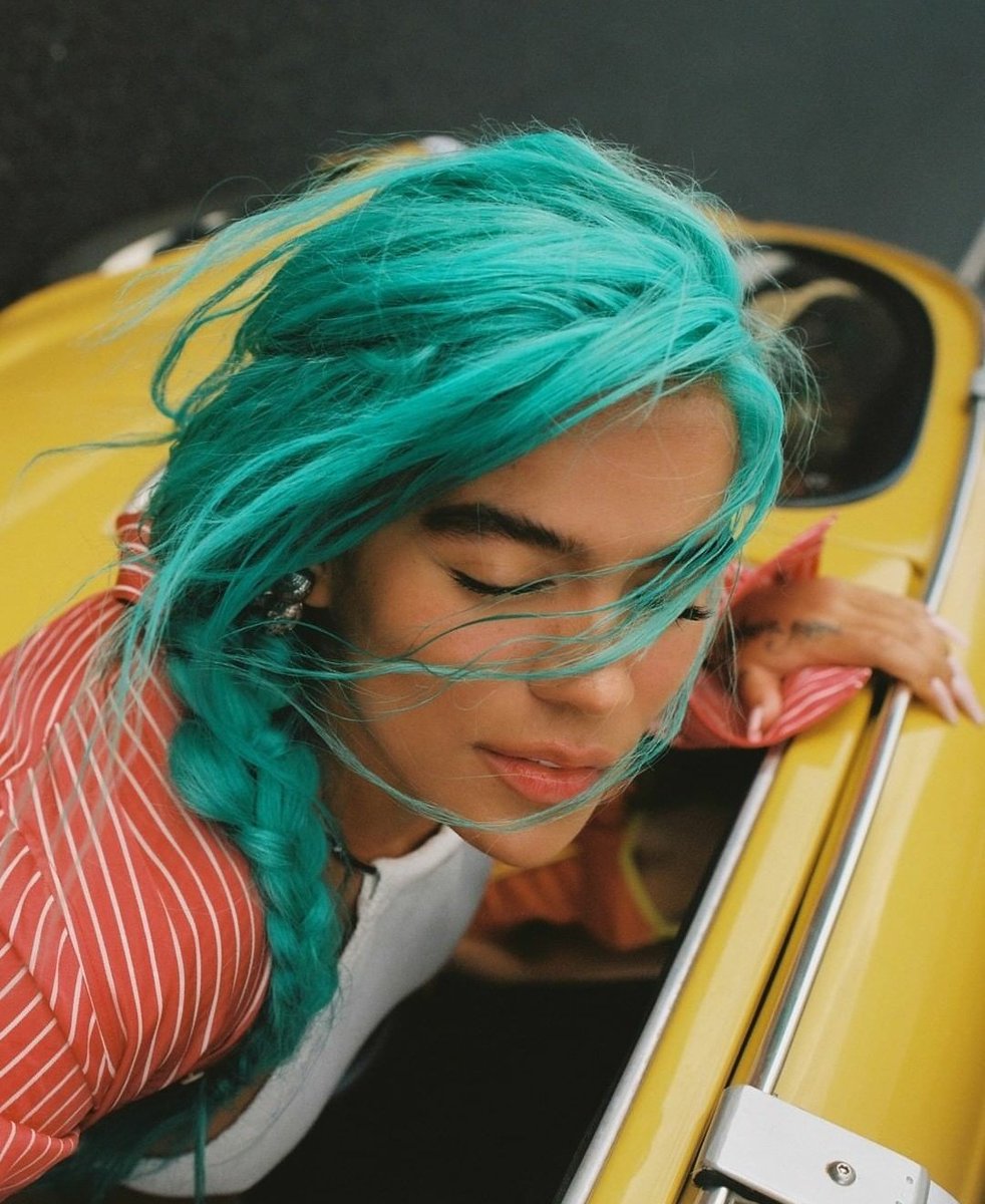 karolgcentral's tweet photo. .@KAROLG's "PROVENZA" has now surpassed 700 million streams on Spotify. It's Karol's 4th and her second fastest song to do so since "Tusa". https://t.co/Uj5OLbK9EQ