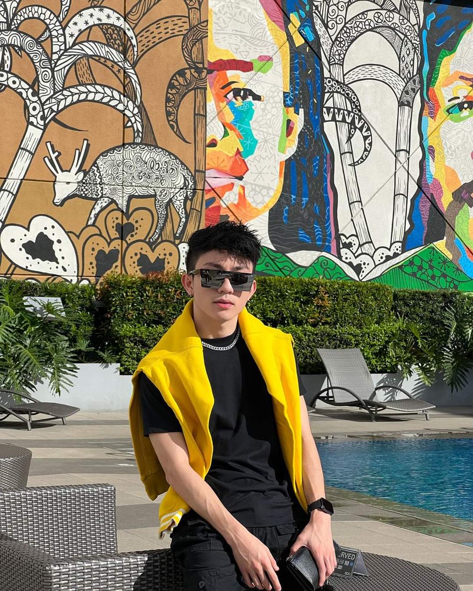 samt1026's tweet photo. Oppa Karlito 🔥🧡 https://t.co/Ed3gnxFamJ