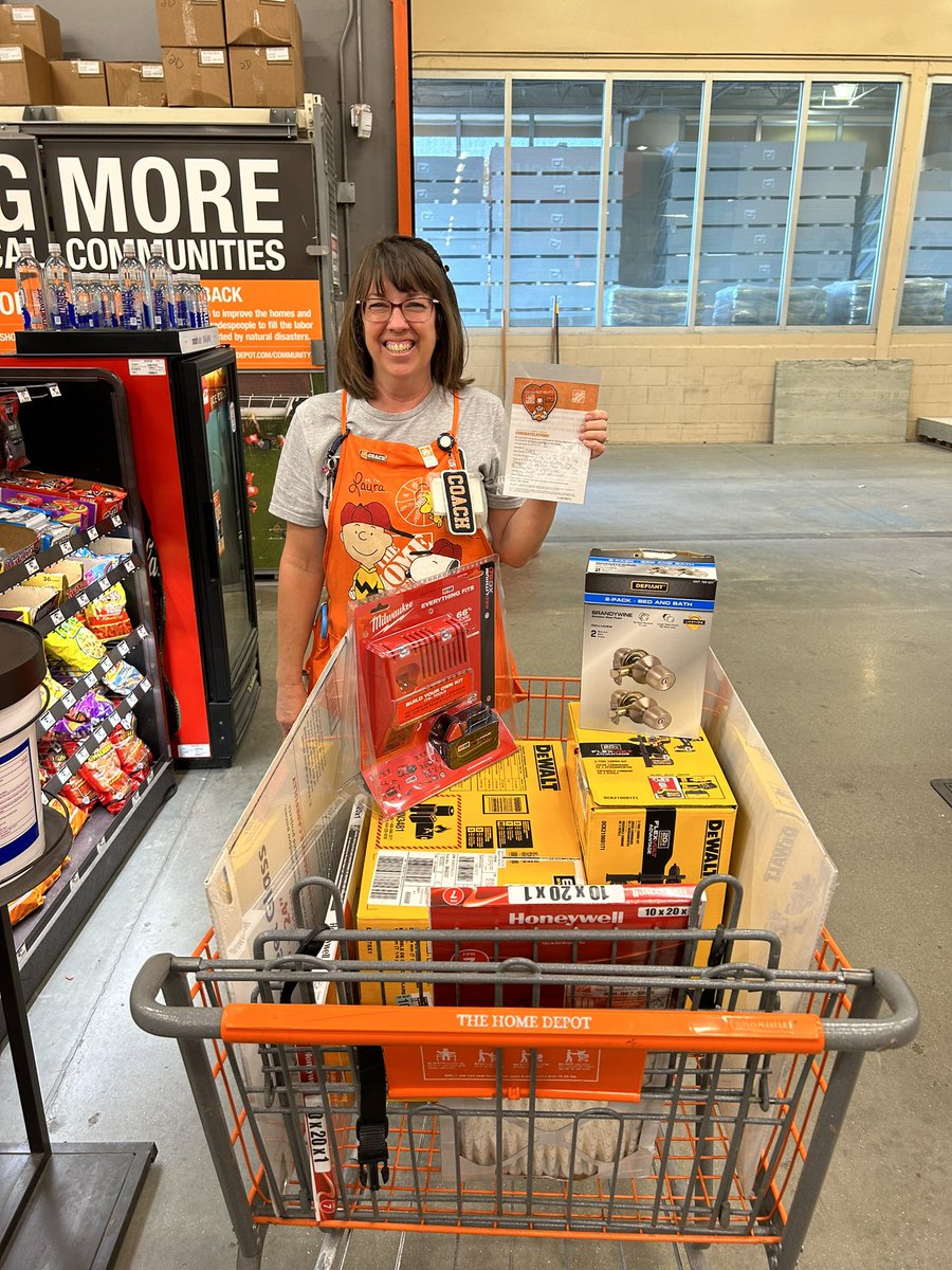 dawndaurizio2's tweet image. Great job Laura !!  All because she ask for a receipt. $1,106.42