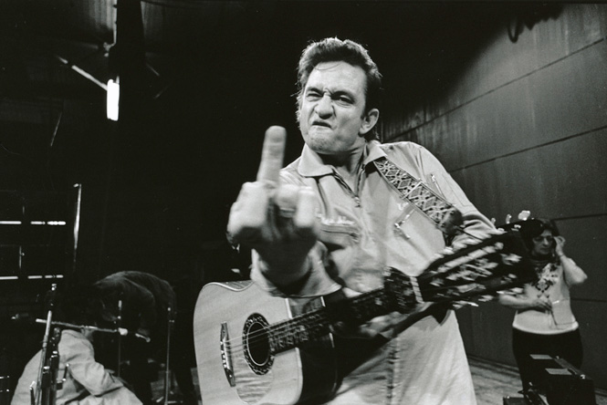 Cheenzman's tweet photo. in memory of Johnny Cash the Man in Black🖕🏻
(February 26, 1932 – September 12, 2003)
#JohnnyCash #theManInBlack #Country #TennesseeThree #ManInBlack #Rockabilly #IWalkTheLine #RingOfFire #GetRhythm #OnePieceAtATime #ABoyNamedSue #Jackson #HeyPorter #OrangeBlossomSpecial #Elvis https://t.co/YYlZwDgeTW