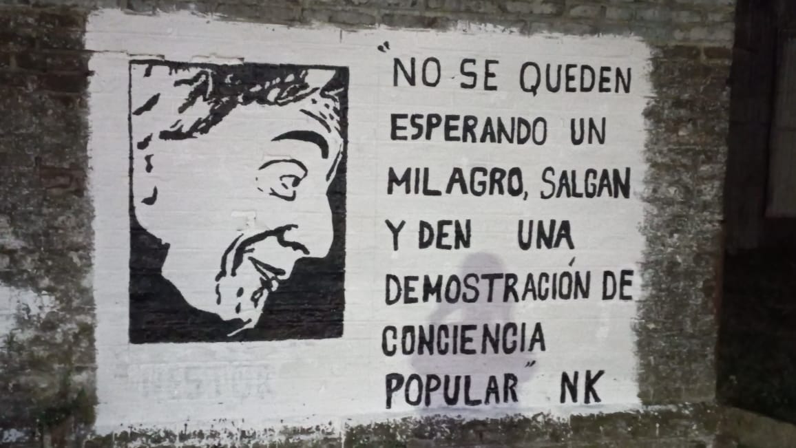 JulioCesarBru14's tweet photo. En el marco de las jornadas #VolverANestor las y los cros de @lacampora25 llevaron adelante una jornada solidaria de pintura en jardín 906 y pintaron un mural de NK https://t.co/L1cteQTwPR