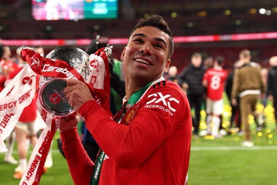 Casemiro tem sido o craque da equipe quando está em campo, sua ausência é muito sentida. O gol na final é pra coroar de forma simbólica o tamanho do <a href="/Casemiro/">Casemiro</a> nesse Manchester United de Ten Hag. GIGANTE!