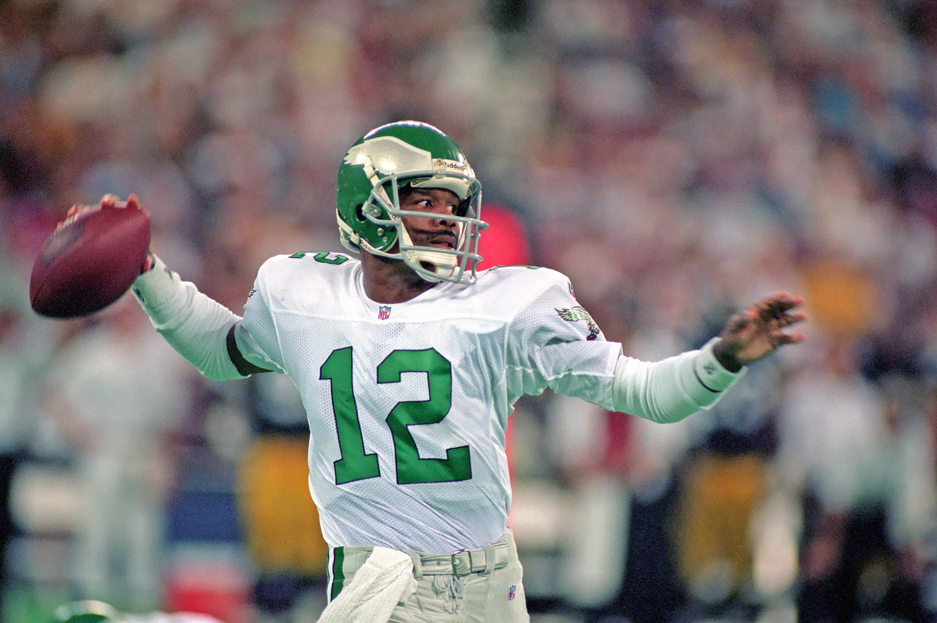 B/R Gridiron on X: Eagles are bringing back their Kelly green uniforms in  2023. What is the best throwback uniform of all time?   / X