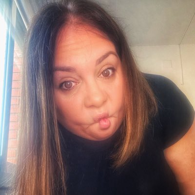 76januska's tweet photo. #NuevaFotoDePerfil https://t.co/9T6hmXnEa1