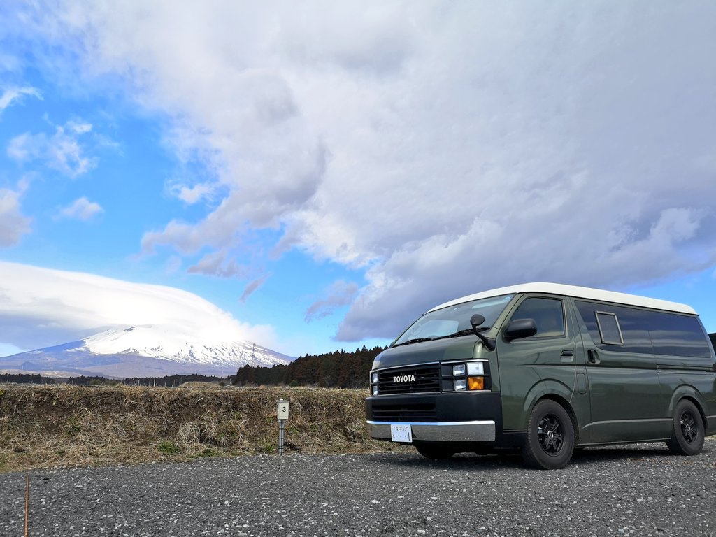 RVパークITAZUMA✨ ここは、焚き火🔥もできて、 富士山🏔️も目の前に見れる💯✨ キャンプ好きな人には最高の所でしたー🤣 🐾YouTube🐾 https://t.co/nCySM4zgFw