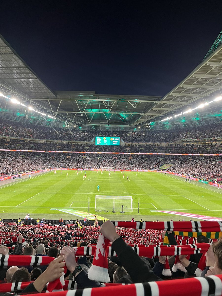 JacobScott_7's tweet photo. Take me home United road🇾🇪 https://t.co/mE5SwvxJEA