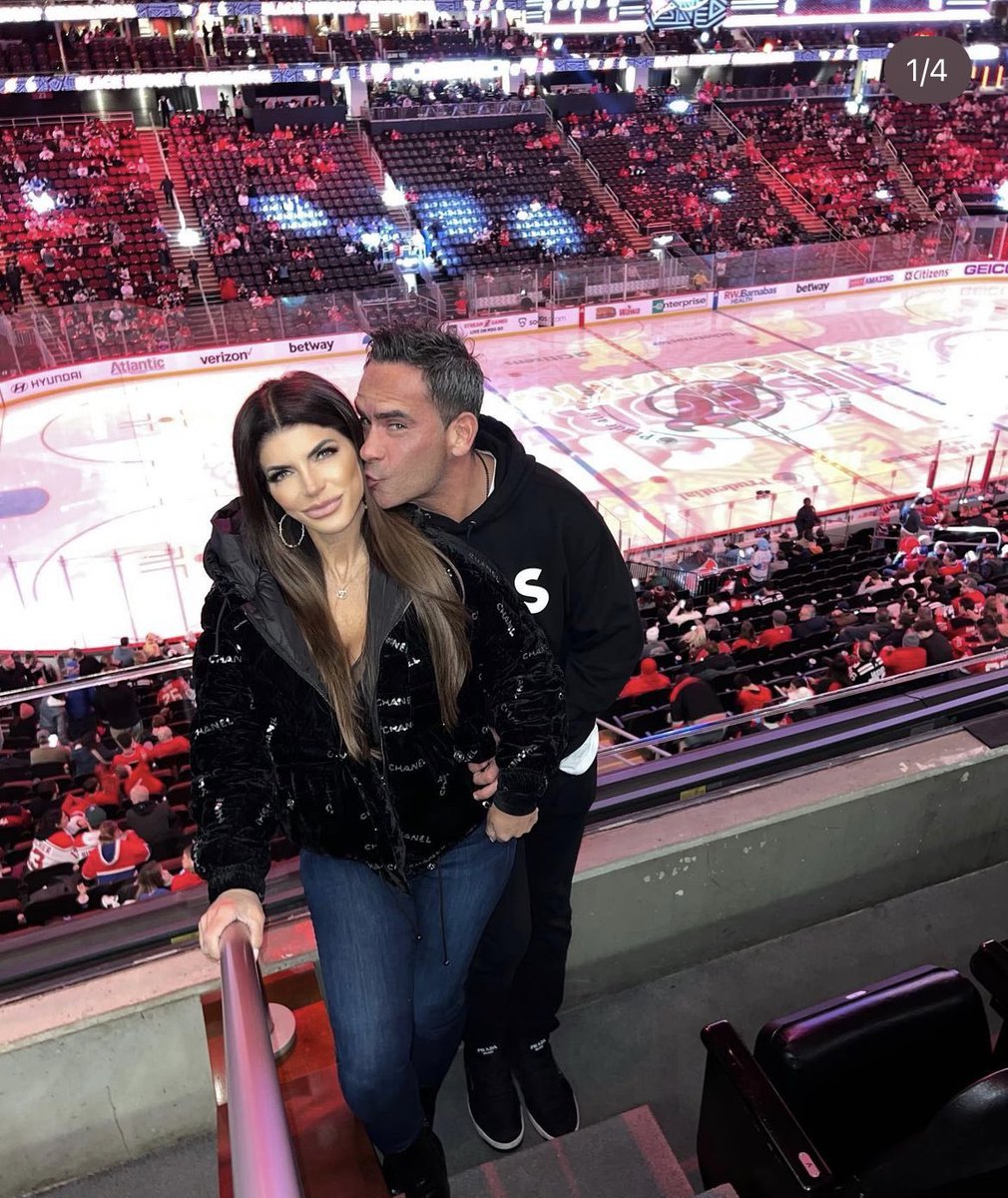 Go devils!  <a href="/RHONJ_Fans/">RHONJ</a> <a href="/RHONJ_/">RHONJ</a>