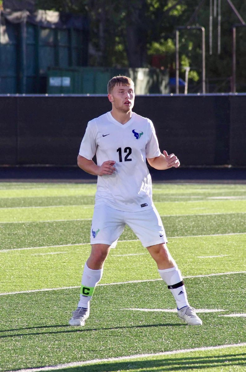 Kudo4ever's tweet photo. @SoccerMomInt 
Nathan Kudera
Uncommitted 2023
Top Idaho ODP GK since 2017
2022 All Conference High school CB
5’10”
170 lbs
3.6 GPA
Leave State - yes 
Pre-Physical Therapy (Exercise Science)
@Kudo4ever

https://t.co/3XGDYKGjf4 https://t.co/oV00gtbvth