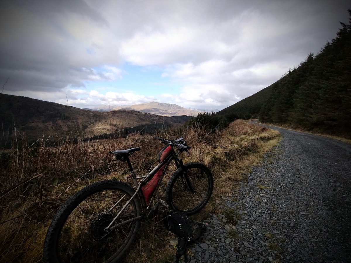 mtbbikepacker's tweet image. A brilliant days riding the many hills around Betws-y-Coed on the @Alpkit #wintergravelseries. Thank you to everyone involved in planning and hosting such an awesome ride.
#sonderbikes #alpkit @sonderbikes @smithopticsuk @komoot