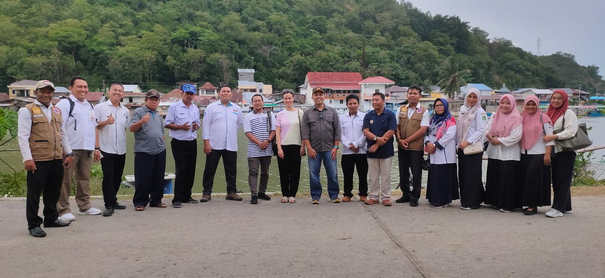 cricproject's tweet photo. Sara Silva, CRIC Partner from Ecolise discussed water and sanitation issues in Gorontalo City with city stakeholders, visiting Santorini project and black water treatment facility. #cityforall #sustainablecities #CRICProject #UCLGASPAC #ResilientCities #InclusiveCities https://t.co/wQBu1KSp6y