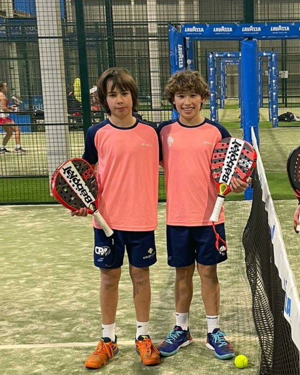 c_barrau's tweet photo. Gran fin de semana por Zaragoza, disfrutando del #tycpremium1 @padelfederacion @babolatpadel
Seguiremos trabajando para disfrutar de más momentos!!! @GoldPointAcadem https://t.co/E9rzotB8mz