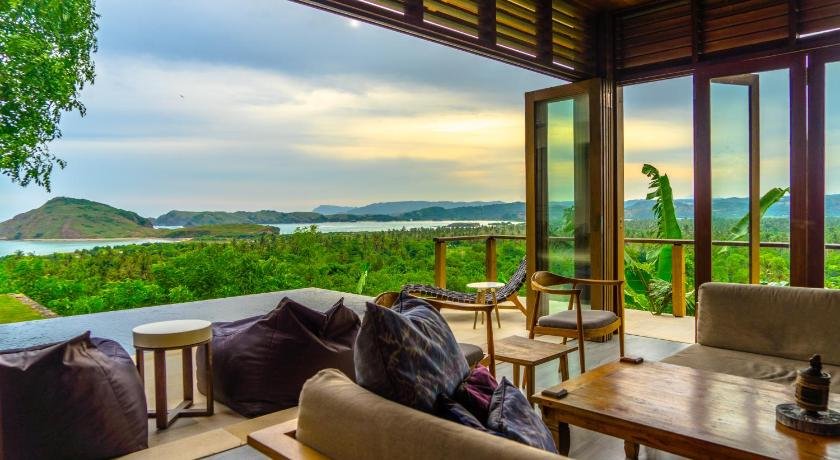 tropical.remote | take your chance

Free Coworking Space • CoLiving  $199/month
Remote working by $15-30/hour

   #tropicalremote 
#remotenine
       #remotelife 
#workation