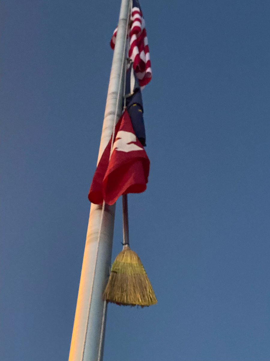 MrVBane's tweet photo. Made a little addition to the school flagpole this evening to make the Monday morning drop off a bit more enjoyable. #iumbb  #Hoosiers https://t.co/m5lQ7zpT9I