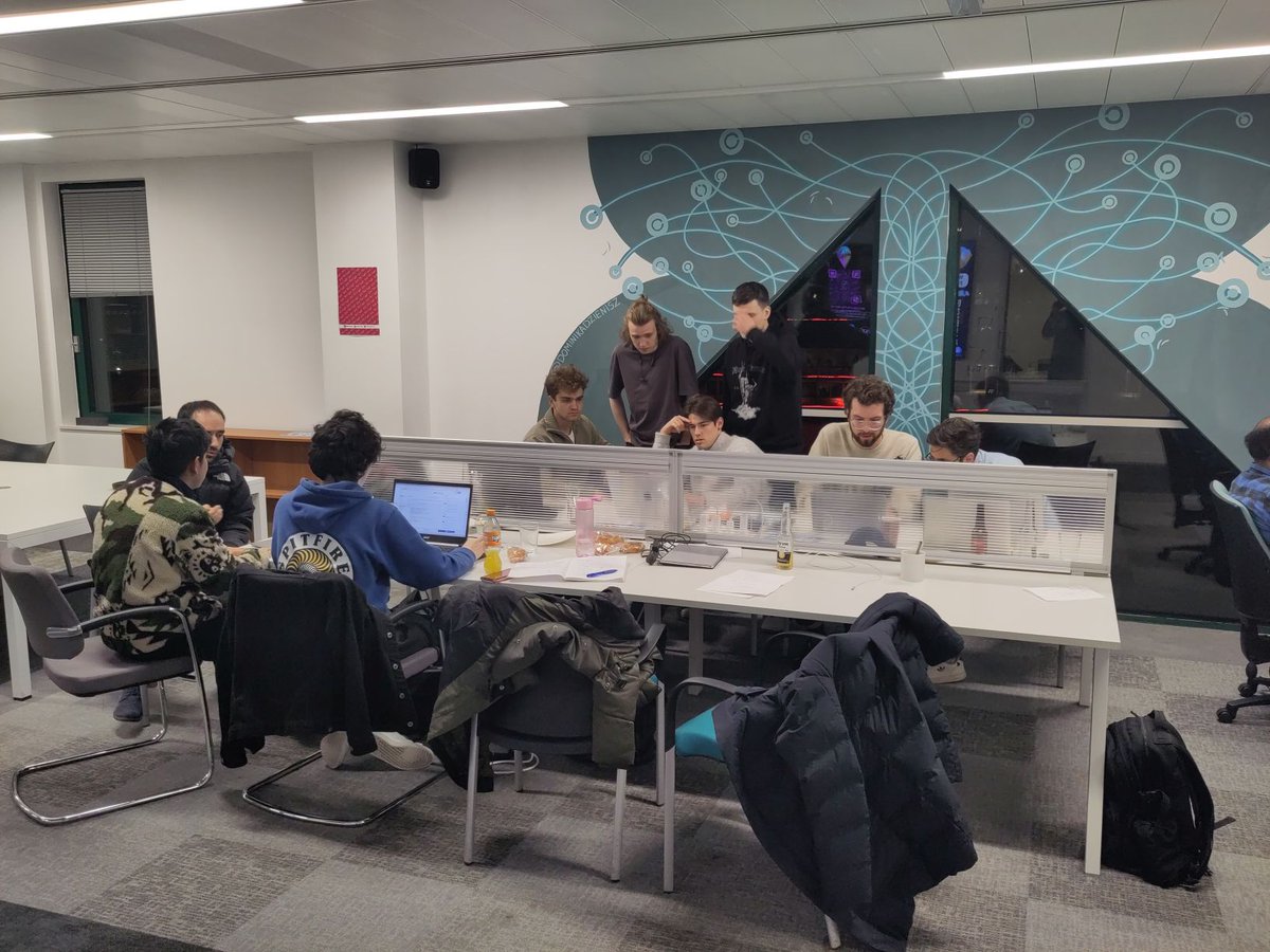 pingsns's tweet photo. Had a great time meeting the @ton_blockchain community

Looking forward to contributing to the ecosystem after the amazing discussion with @koltal

#HackaTonX London
@orbs_network @luganodes https://t.co/lMaMGNr6Zl