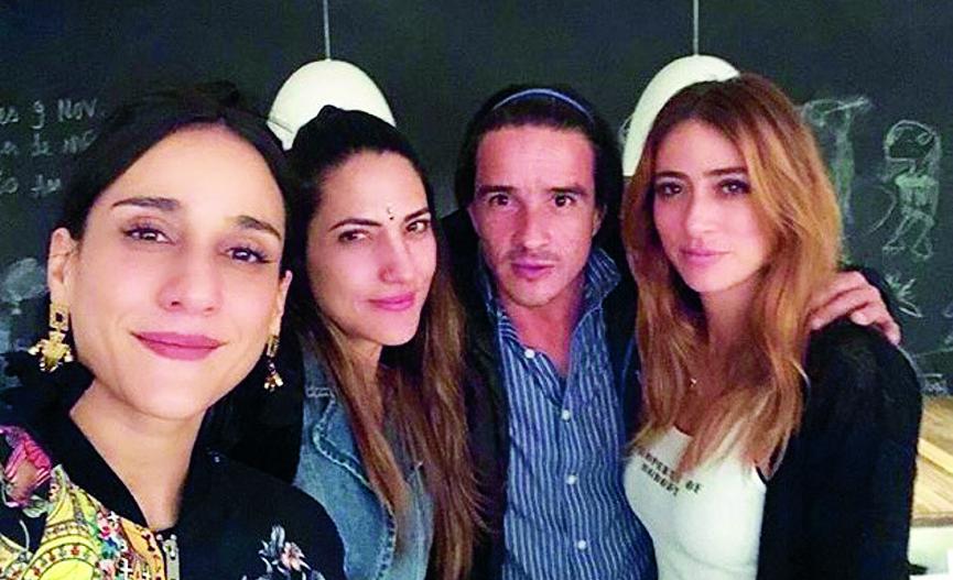 RBD ni que hptas!! 
Despierta, grupo asqueroso