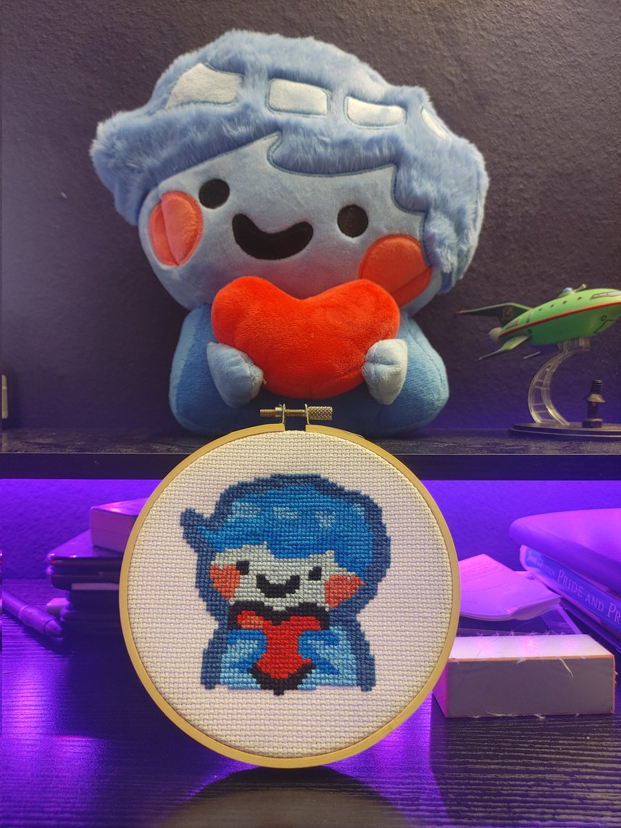 phonyluagh's tweet photo. The gf cross-stitchesd this little duder for me. #dggL #DGG4LYFE https://t.co/oSFPMDM010