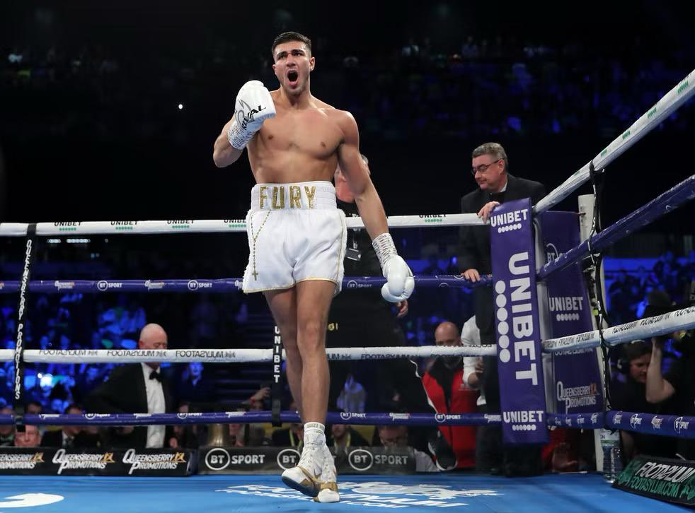 TOMMY FURY BEATS JAKE PAUL! 🚨 He wins via split decision! 🥊 #FuryPaul