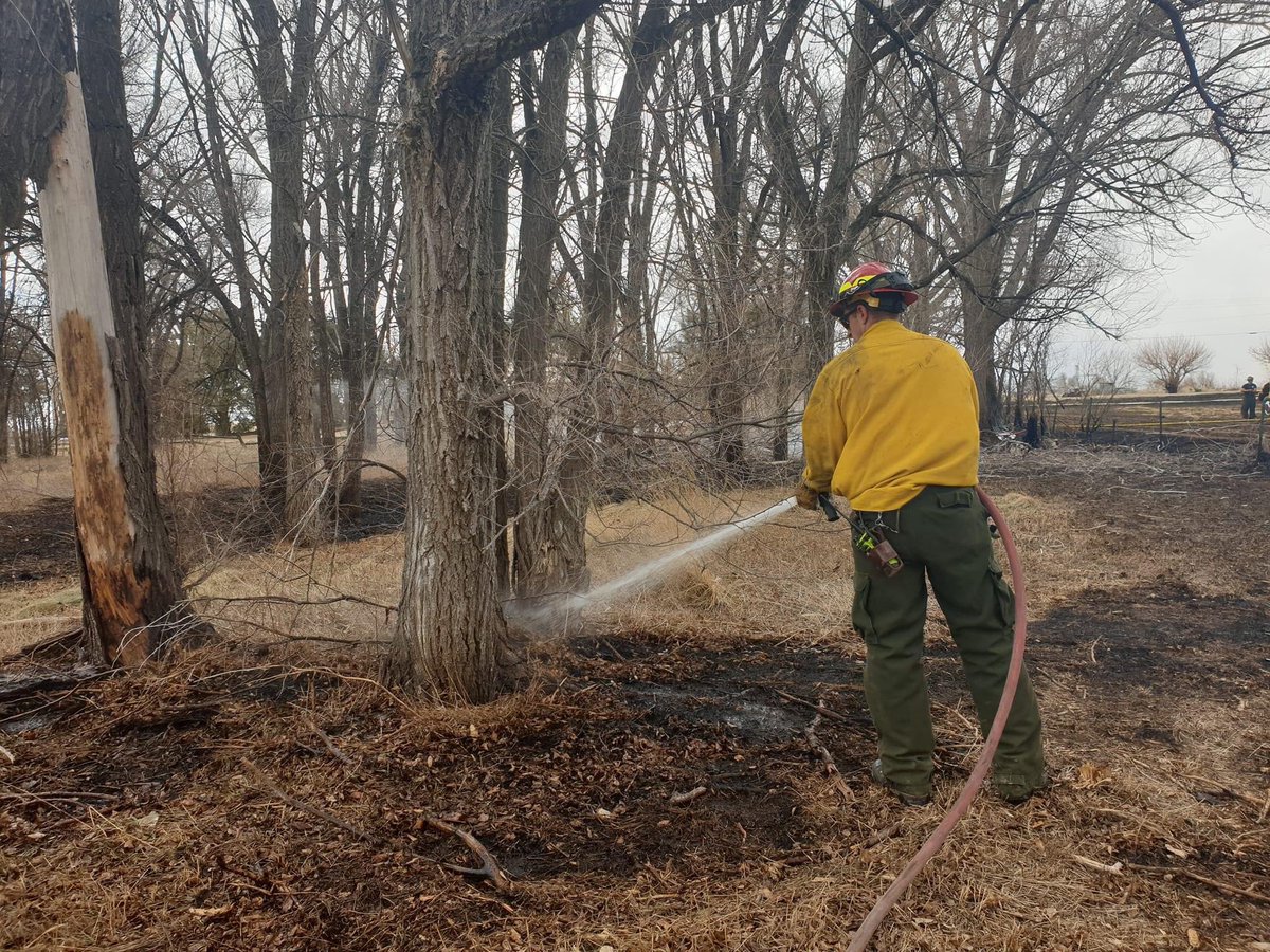 RockyFordFD's tweet photo. Today at approximately 11:30 am we were paged out to CR Dd.5 and CR 20.5 for a reported structure fire from a grass fire. Auto aid was initiated due to high winds and La Junta Fire Department and Manzanola Volunteer Fire Department were paged. OCSO also assisted on scene. 1/3 https://t.co/Mqq4Tgt3gu