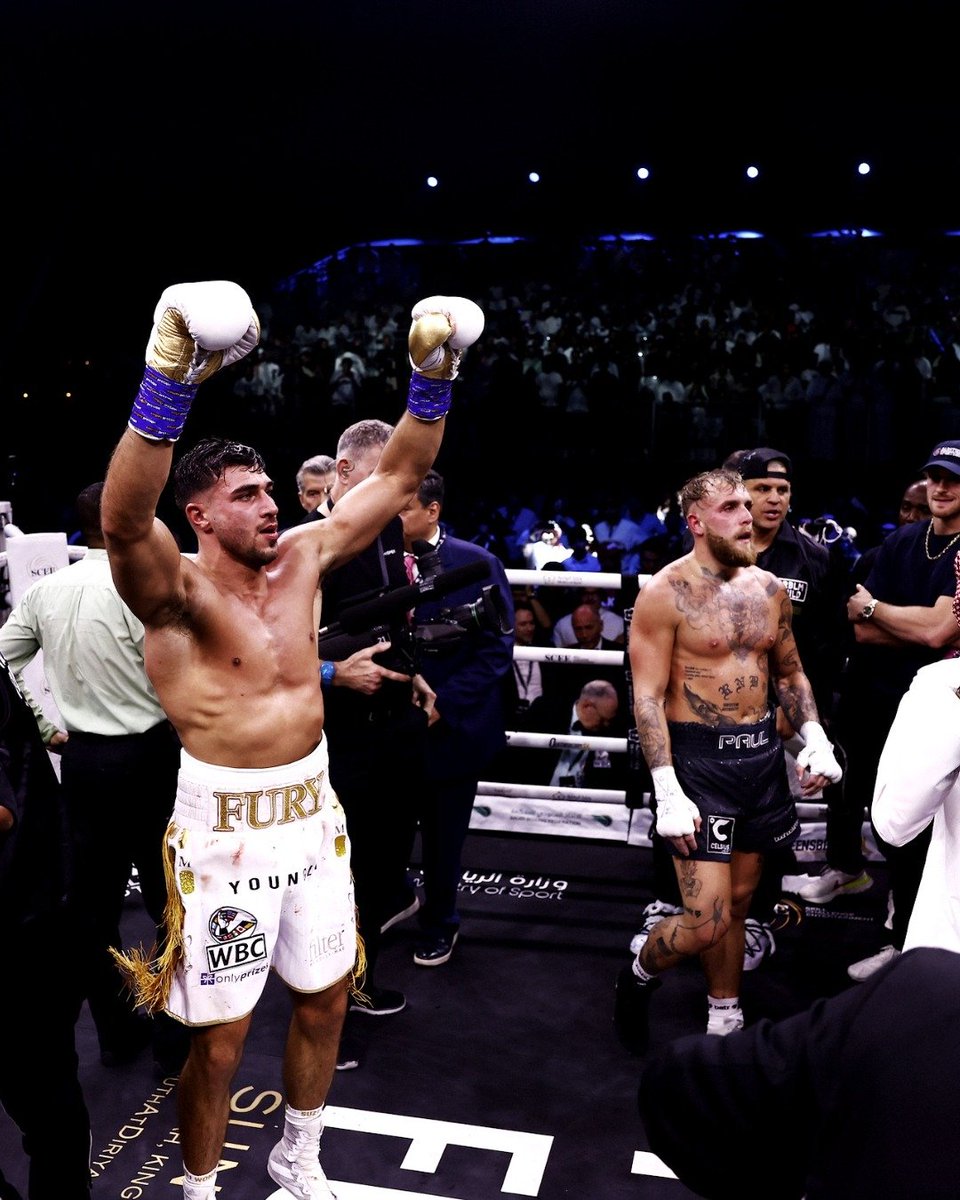 IFLTV's tweet photo. How did you score Jake Paul vs Tommy Fury? ๐ค
๐ธ @DAZNBoxing
#PaulFury #TruthAtDiryah #BoxingFans #TalkIsOver https://t.co/csQaQmIB65
