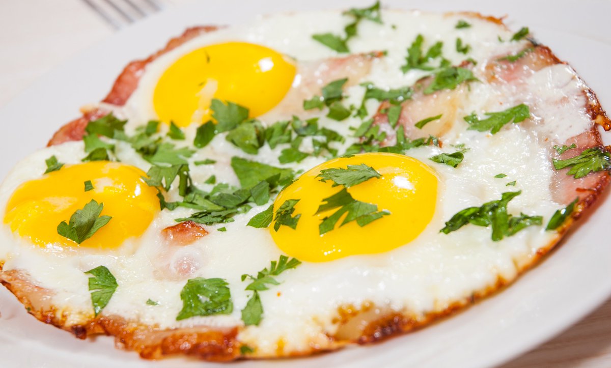 sunshinefarminc's tweet photo. Surprised? It’s true. Overall, people who eat more eggs don’t seem to raise their chances of heart disease.  #newyork #newjersey #connecticut #pennsylvania #teamwork #success #motivation #allthewayup #onestepatatime #progress #balance #greatstory #eggbenefits https://t.co/RsoejUkGPU