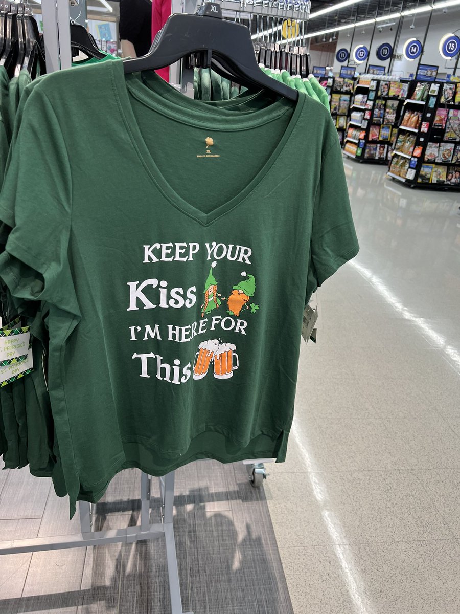 IntrepidReportr's tweet photo. AroAce vibes for St. Patricks Day. #AroWeek #AroAce #AceLife https://t.co/cZem9blx0Y