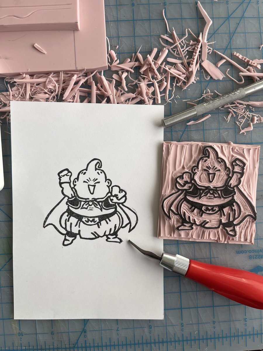 Today I got to give my tattoo artist this stamp I made! 

#majinbuu #stampart