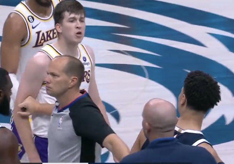 LAKERFANATICS's tweet photo. Caption this 😆 https://t.co/ca2OwfK0px