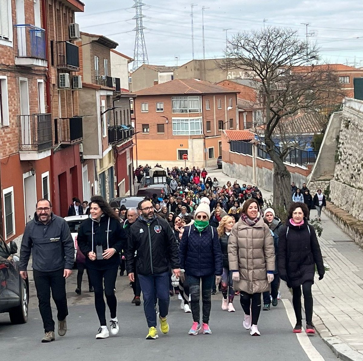 🚶‍♀️🚶‍♂️ Participamos en la IV Marcha a favor de la <a href="/ContraCancerEs/">Asociación Española Contra el Cáncer</a> organizada por el Colegio Divina Providencia de Tordesillas en colaboración con el <a href="/TordesillasAyto/">Comunicación Ayuntamiento de Tordesillas</a>.

Gracias a todos los participantes. 

#TordesillasSolidaria