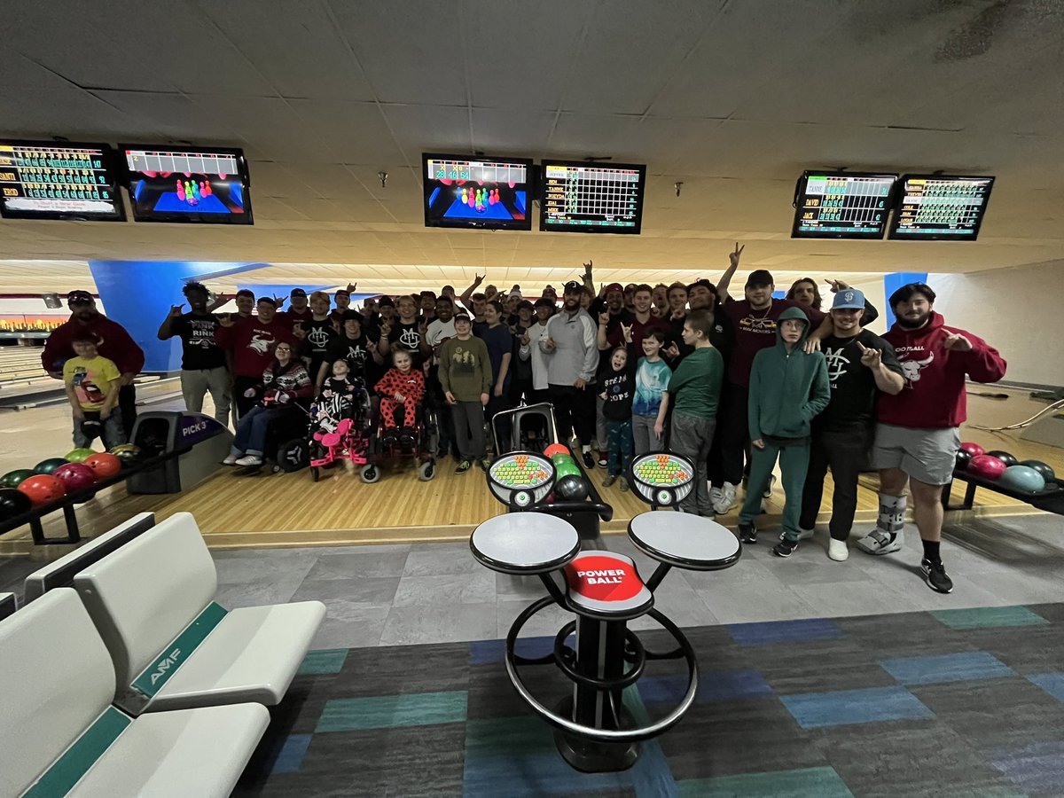 CMUMavsFootball's tweet photo. What a day, Our Mavs went and bowled with challenger baseball as they registered for them upcoming teams. What a great experience for us as a team to be able to come together and have a great Sunday with challengers baseball‼️🐃
#Mavup #GoMavs https://t.co/TTSkF6L8oT