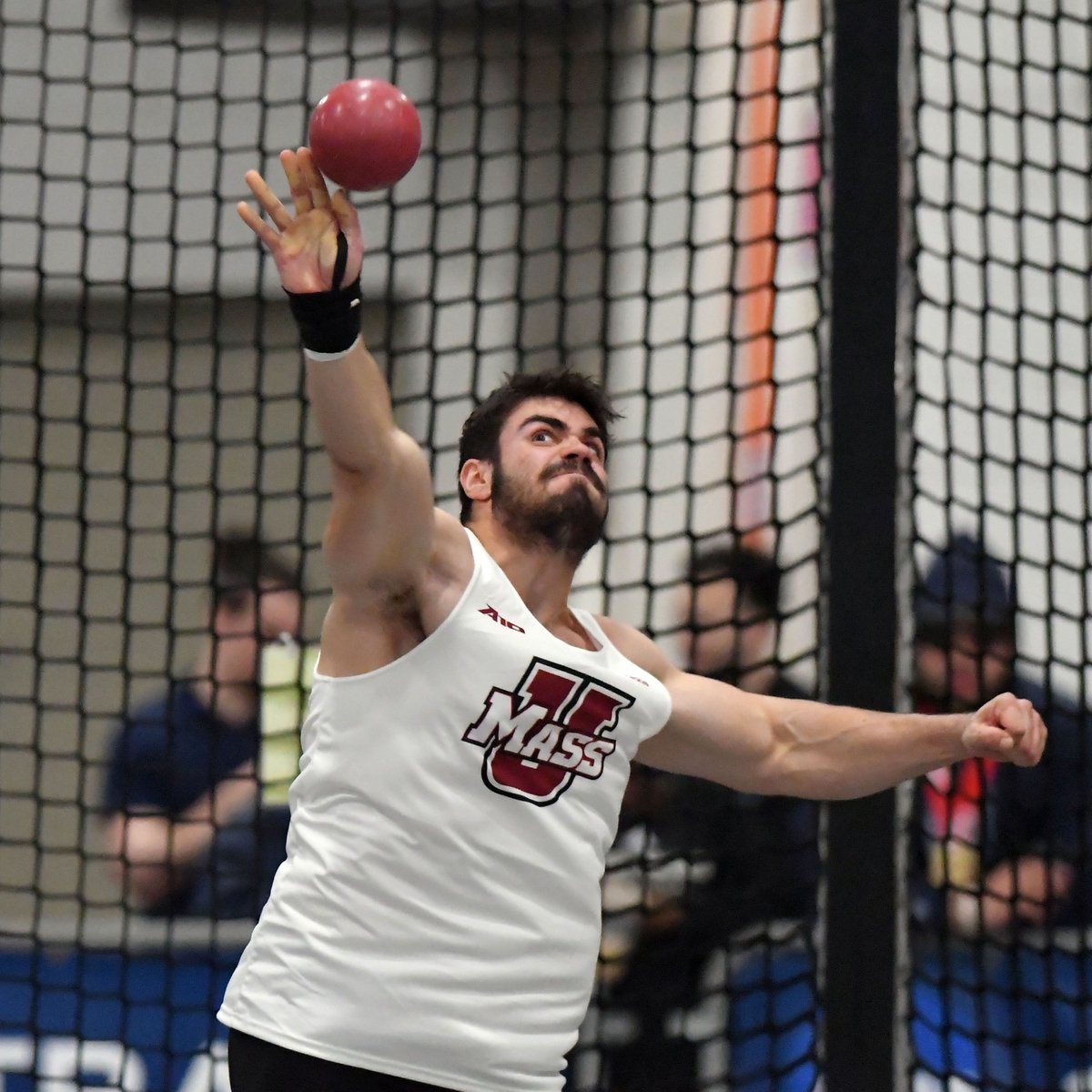 UMass_XC_TF's tweet photo. Massachusetts men's and women's track and field wrapped up action on Sunday, collecting three medals on the day!

RECAPS:
M: https://t.co/VCr39zrL1R
W: https://t.co/wFeIz2sMTH

#Flagship 🚩 https://t.co/e9CZNMXvN5