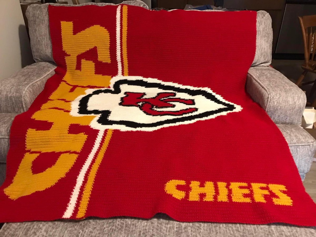 NickHotalling's tweet image. My mom hand crocheted this amazing Chiefs blanket for the  Cub Scouts fundraiser auction! Stop by and bid on 3/4/23! #scouts #ChiefsKingdom @PatrickMahomes @tkelce