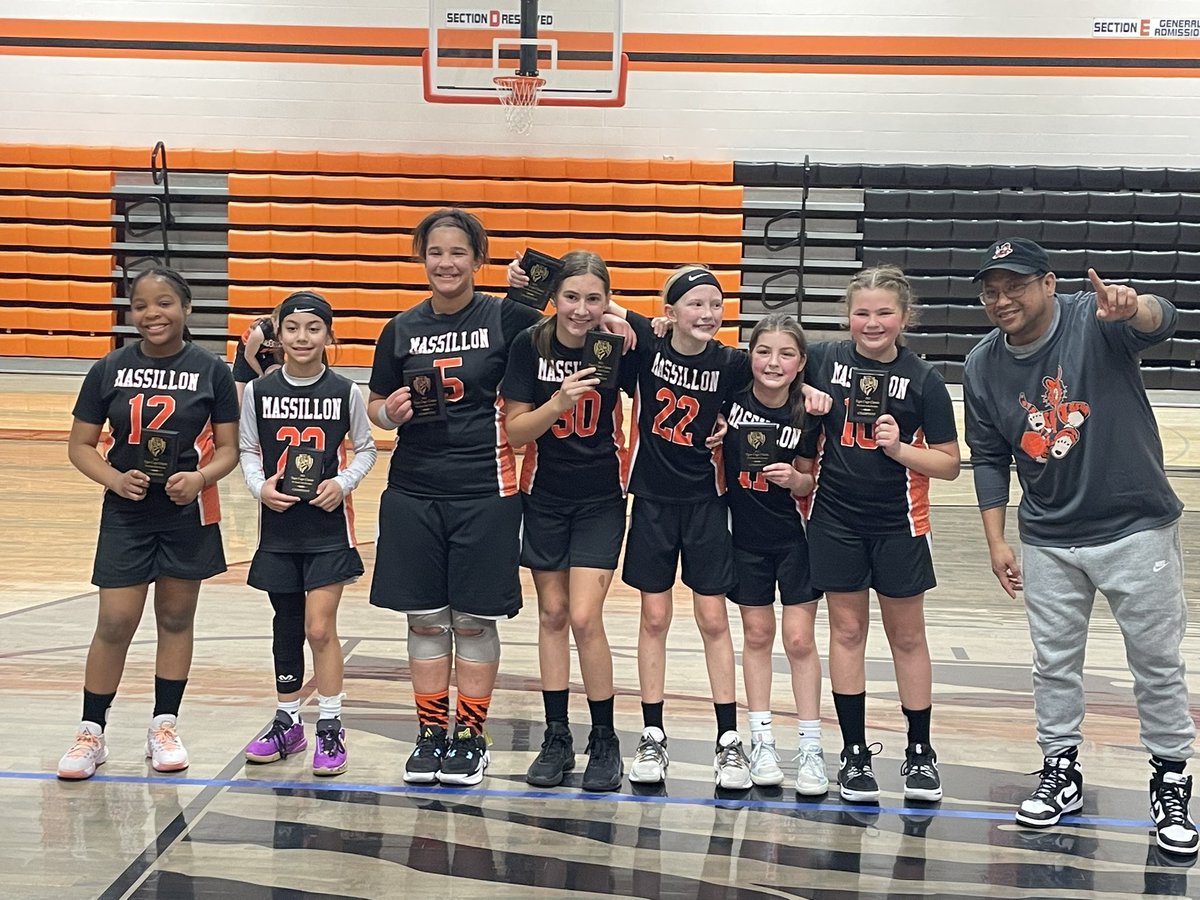 Congratulations to the Massillon tigers 5th grade girls! They are our Champions at the Tiger Cage Classic. Final score 15-8