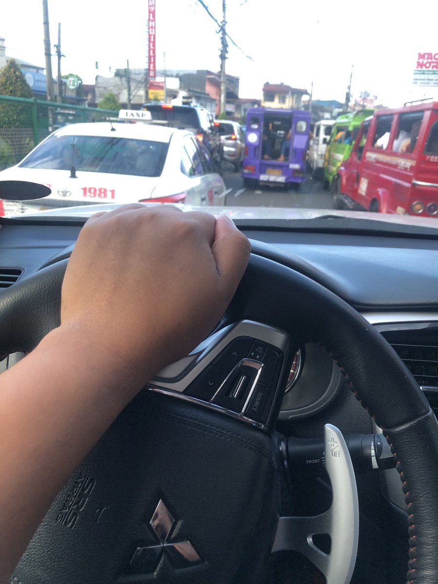 SirDoyDoy's tweet image. Katraffic aning dakbayan 😅 #workbound