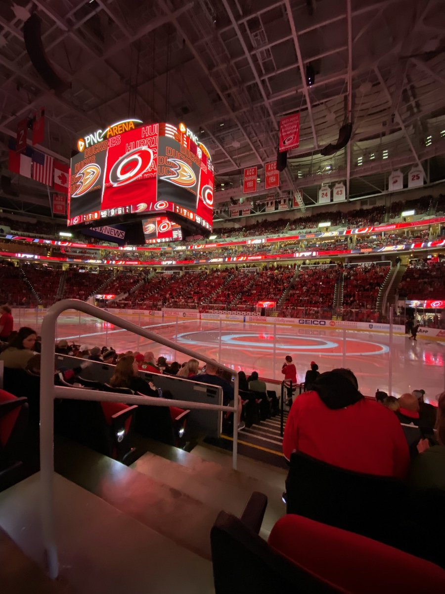 ltyson07's tweet photo. @Cheesecake + @Canes =fun times! 🏒♥️ https://t.co/dFBu22Ke3S
