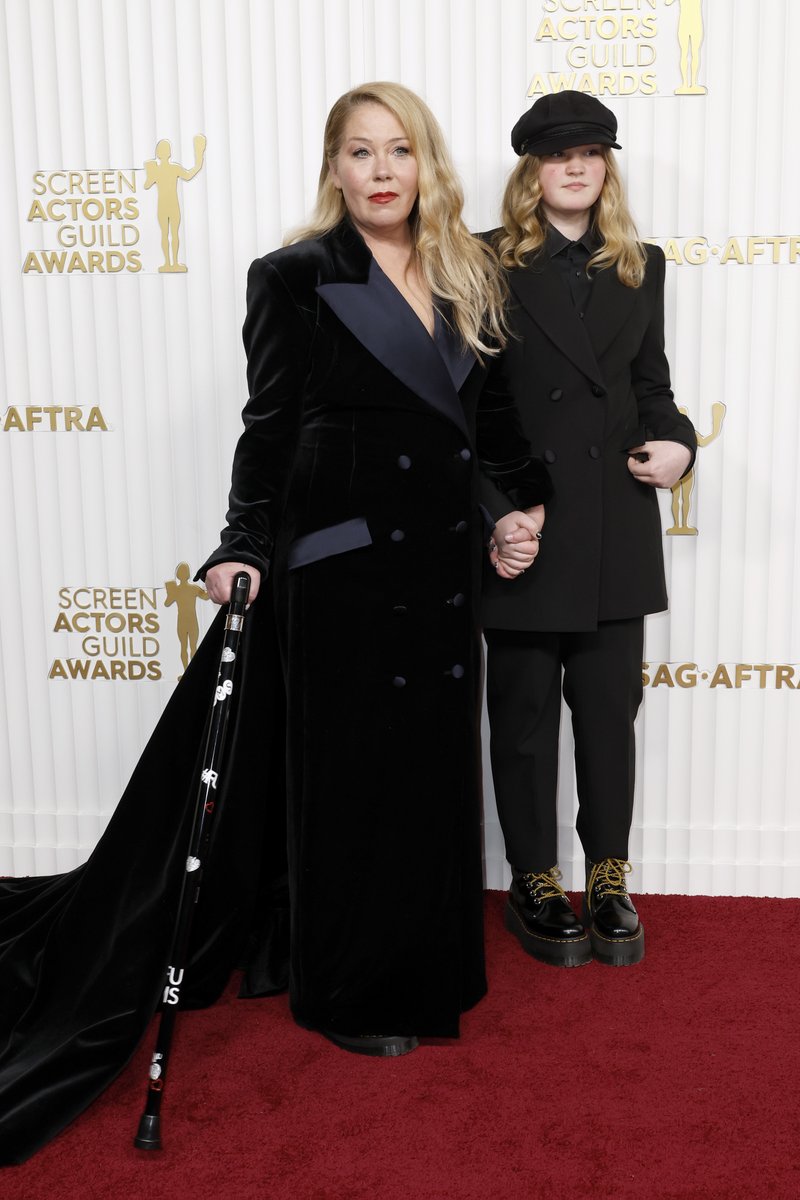 TooFab tweet media