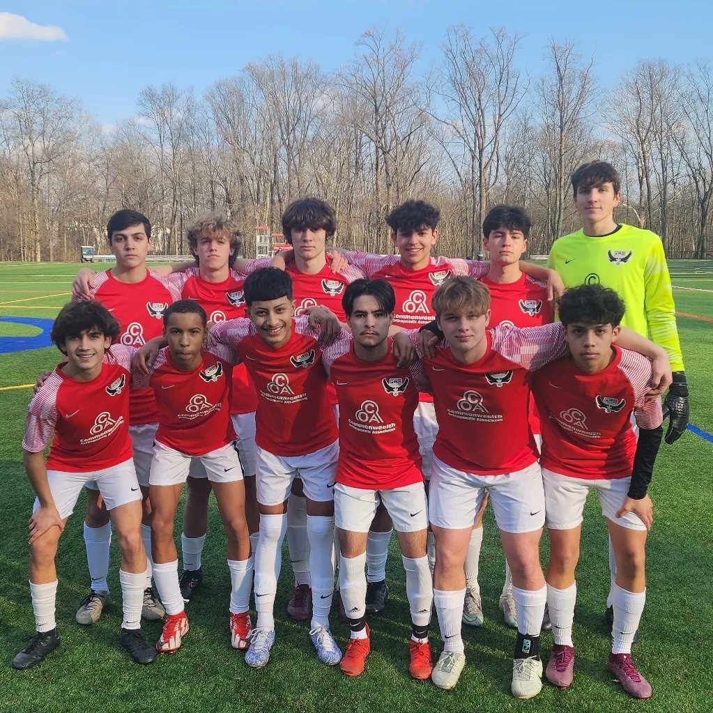 PACLASSICSRead's tweet photo. U18 GUNNERS WIN 1-0 to finish on top of the group (3-0-0). Wilson HS Declan Moyer's perfectly weighted through ball in the 1st half was buried by Tulpy junior Nico Paul-Chandia for the game's only goal. Exeter gk Gavin Marr made crucial late saves to seal the win. CONGRATS, BOYS! https://t.co/8OfGljPTdj