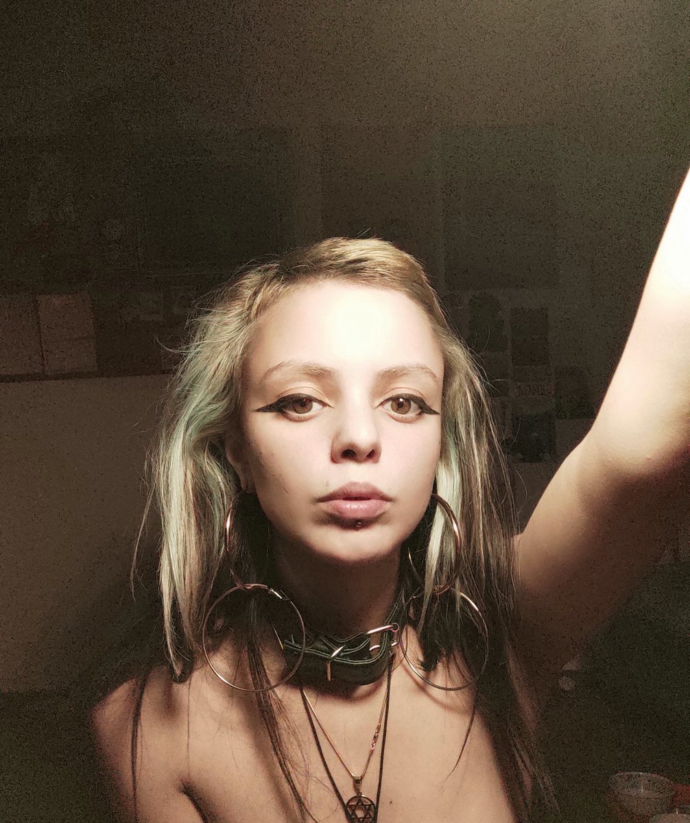 Content from lizi.goldenblazefree
