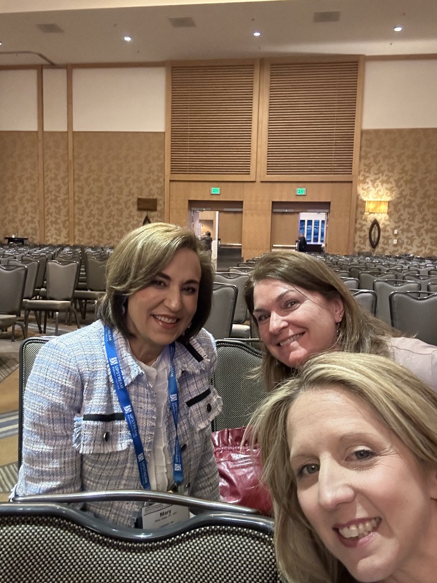 NicoleStoutPT's tweet image. It was a pretty subdued #CSM2023 for me recovering from a nasty stomach bug.
Did manage to get my 2 talks in and see some #oncologymafia