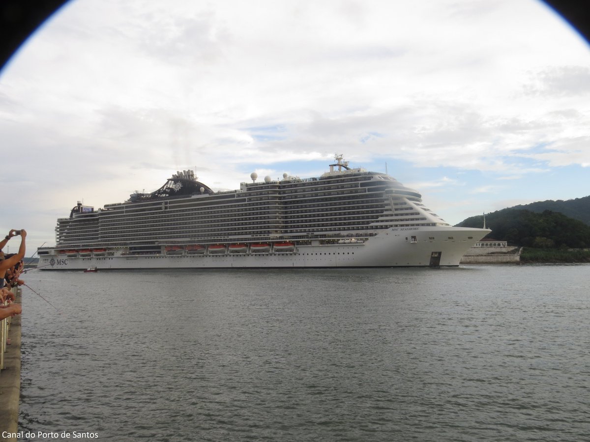 CanalDoPorto's tweet photo. No blog: vídeo e fotos da saída do cruzeiro MSC Seashore de Santos no último sábado 25/fev
https://t.co/l1n0qlmUGr https://t.co/Z3q2lAgzEm
