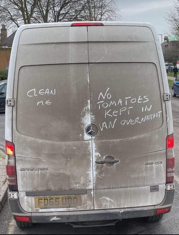 It's #MondayMorning & this is what's become of the UK in 2023!!!

#tomatogate #TomatoShortages #tomatoshortage #mondaythoughts #protest #ToryBrexitDisaster #ToryBritain #ToryBrokenBritain #ToryTurnips #brexit #politics #meme #funny #laugh #van #cleanme