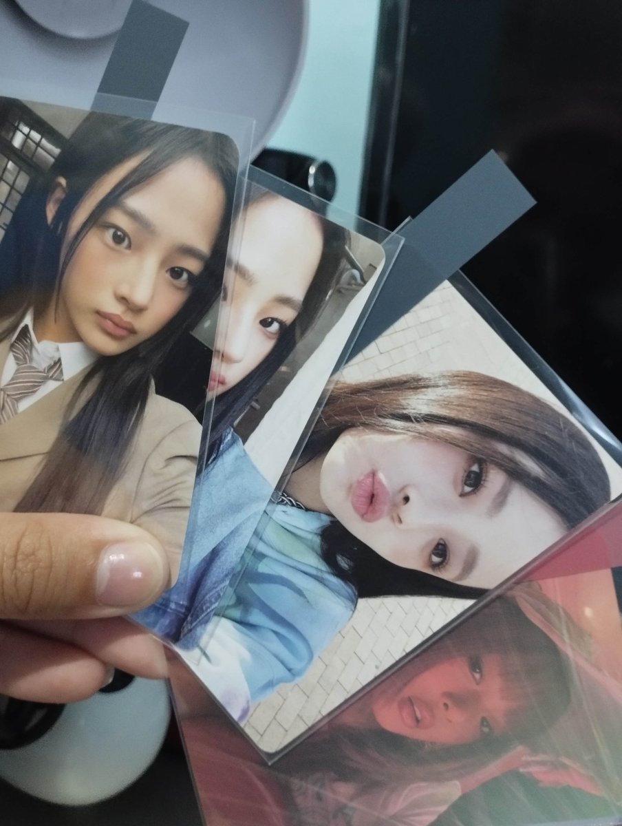 jungjaemn's tweet photo. thank you so muchhhh @_620chaerry nakauwi na po si hanni and minji nang safeee!! super bait ni seller and maganda rin yung pagkakapackkk 🫶🫶🫶 #chaerryfb https://t.co/4UeMazRiAK